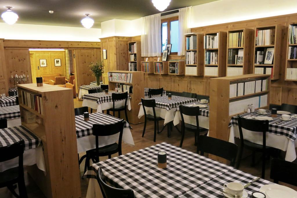 Pensiun Aldier 센트 외부 사진